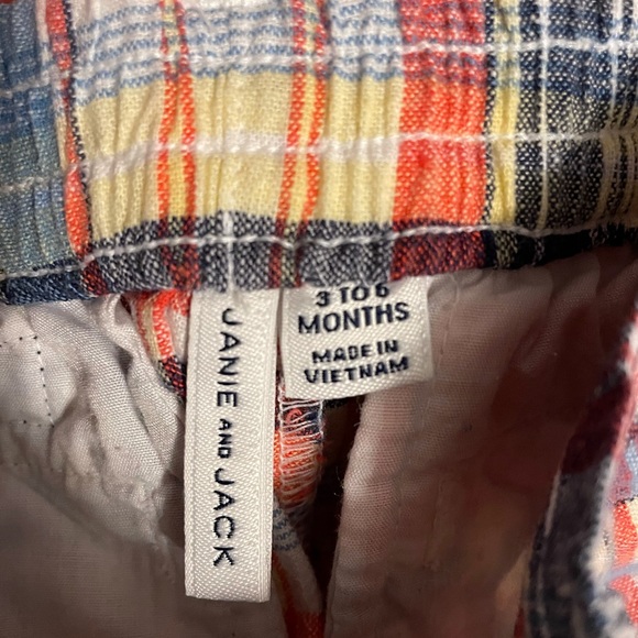 Janie and Jack Infant Boys Plain Shorts-Zip up fly w/button-Belt loops & pockets - Picture 6 of 7